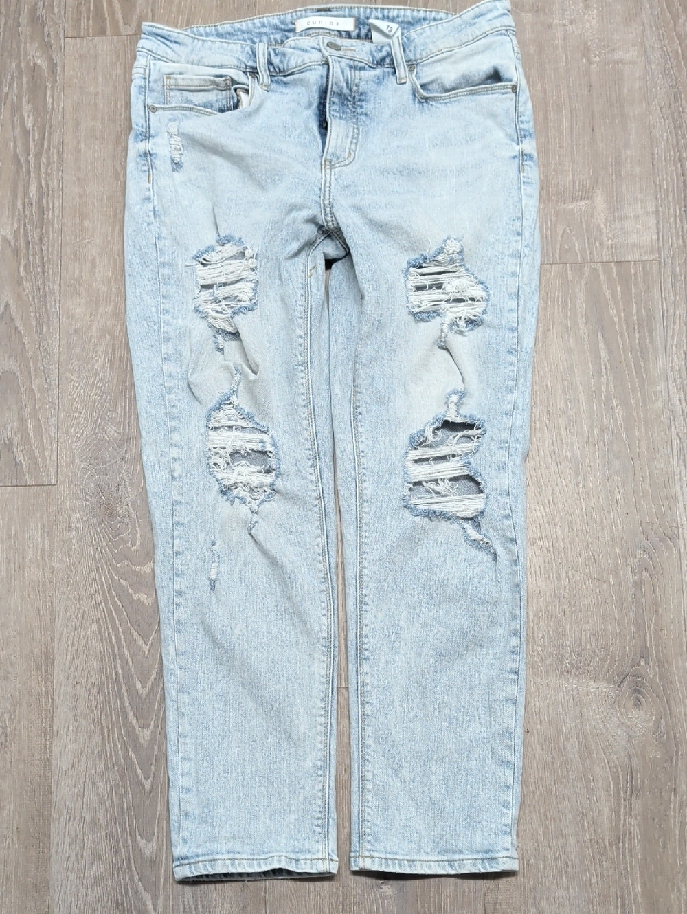 eunina Light Blue Distressed Boyfriend Jeans